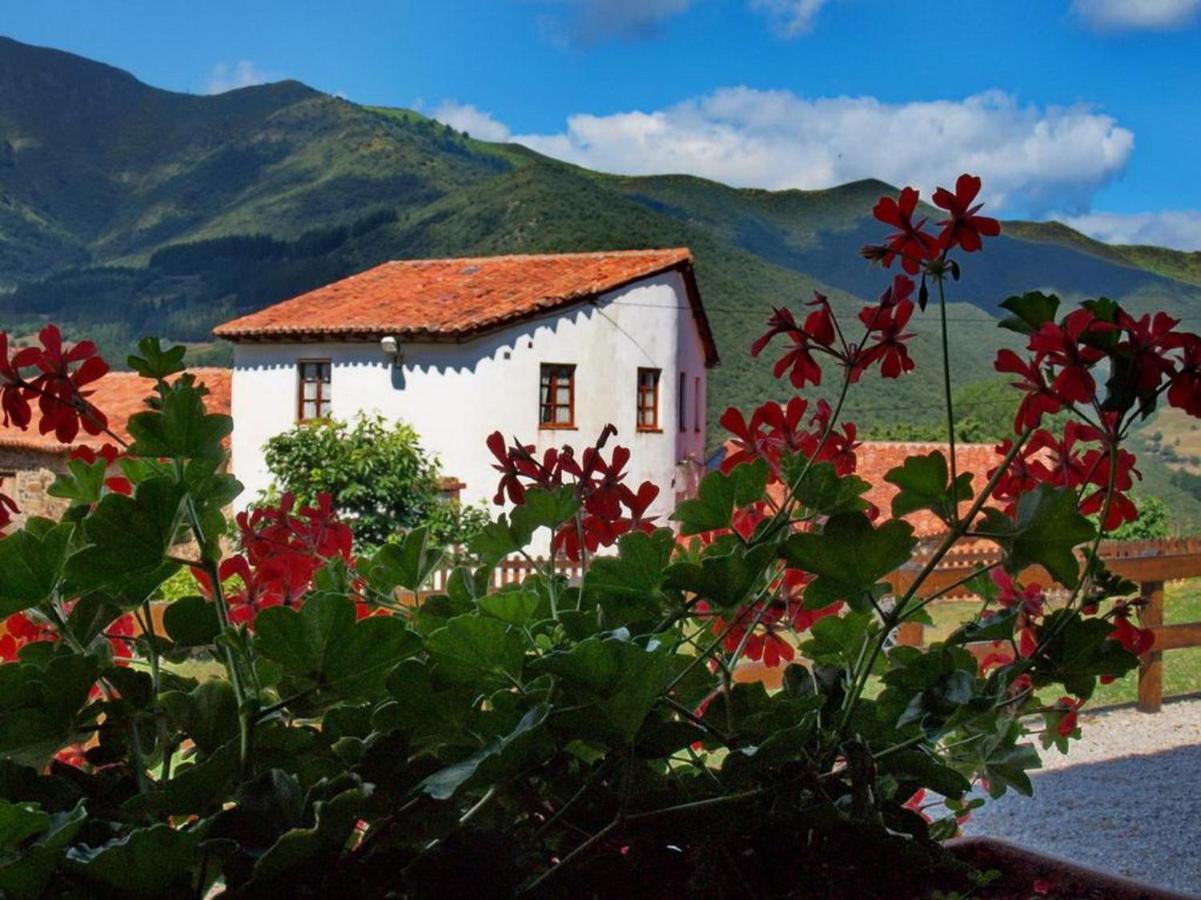 Casa Rural Los Llares Леронес Экстерьер фото
